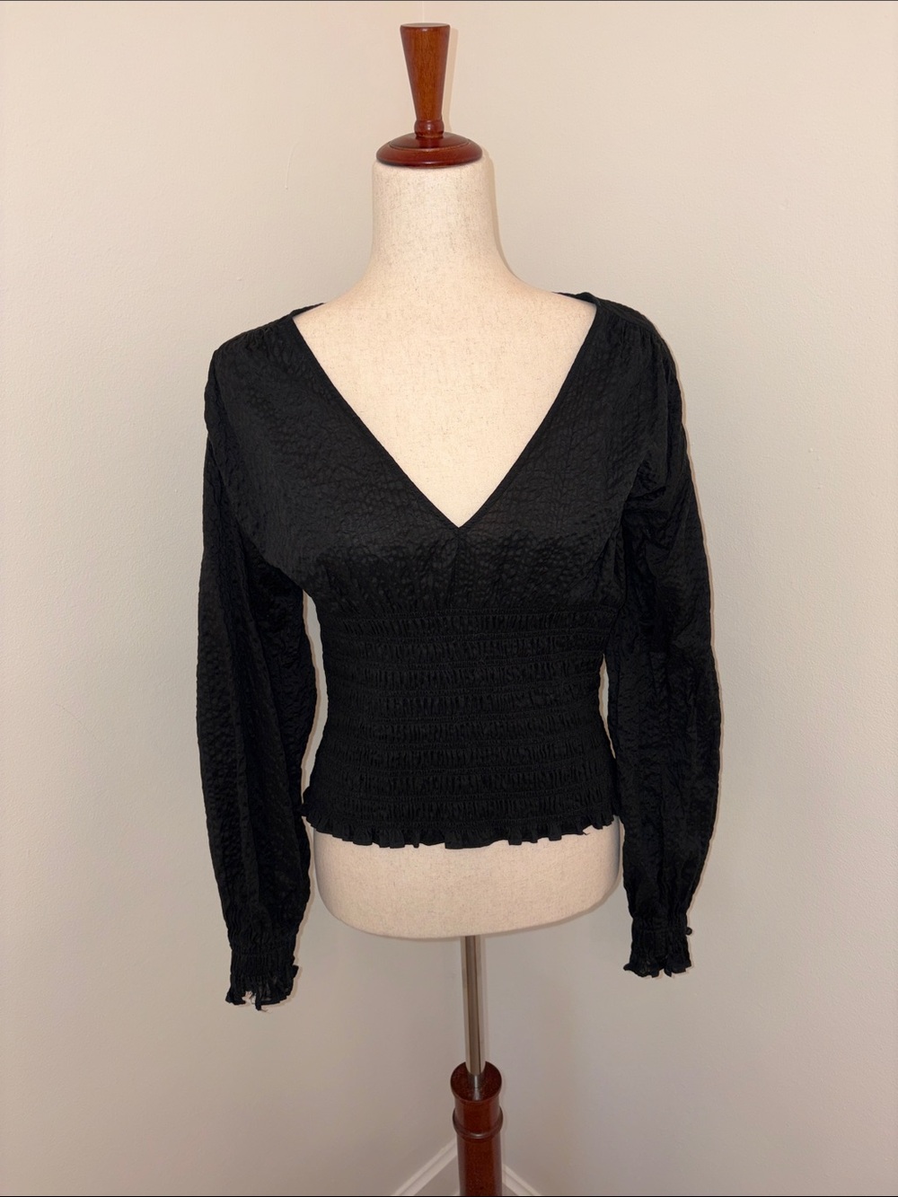 Frame Denim Black V-Neck Smocked Waist Long Sleeve Blouse